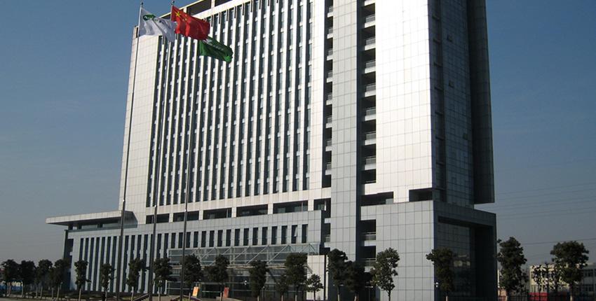 淮南望峰崗廠前區調度樓.jpg