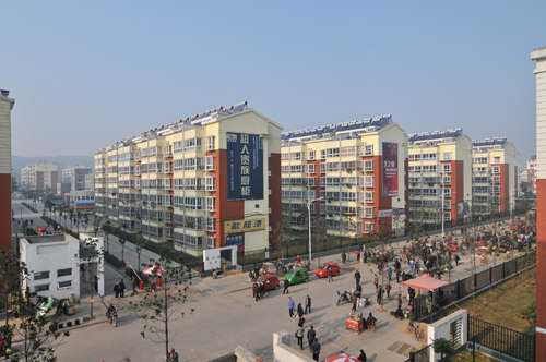 淮南謝三村二期住宅樓工程.jpg